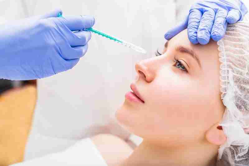 4 biến chứng khi tiêm filler mũi và cách phòng tránh