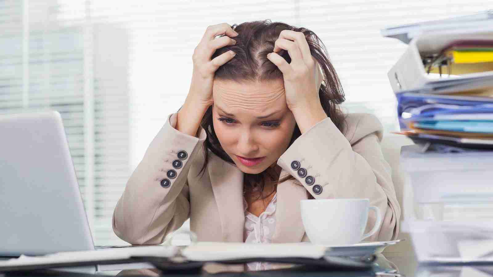 Đâu là phương pháp xóa nhăn đuôi mắt hiệu quả?